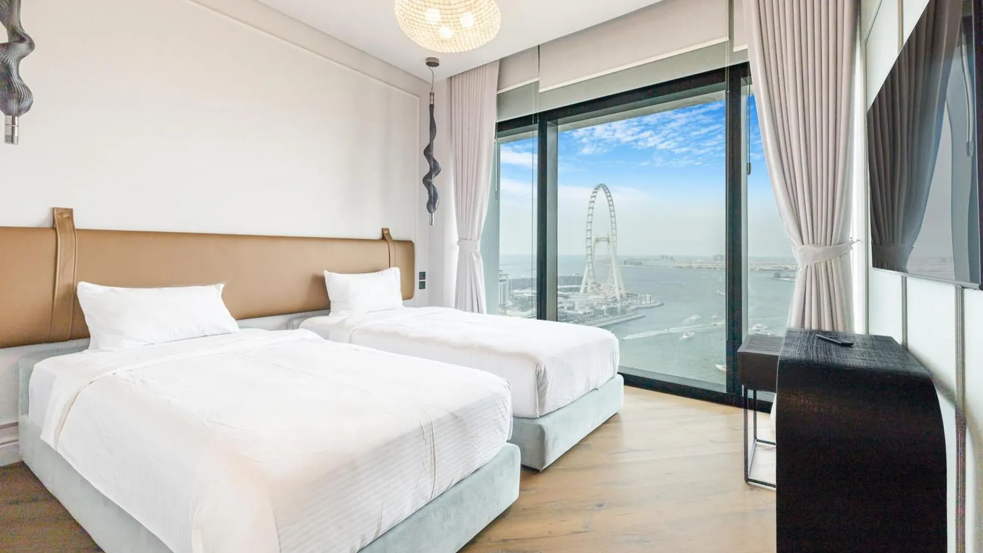 2Br Jumeirah Gate 1, Marina Skyline View دبي