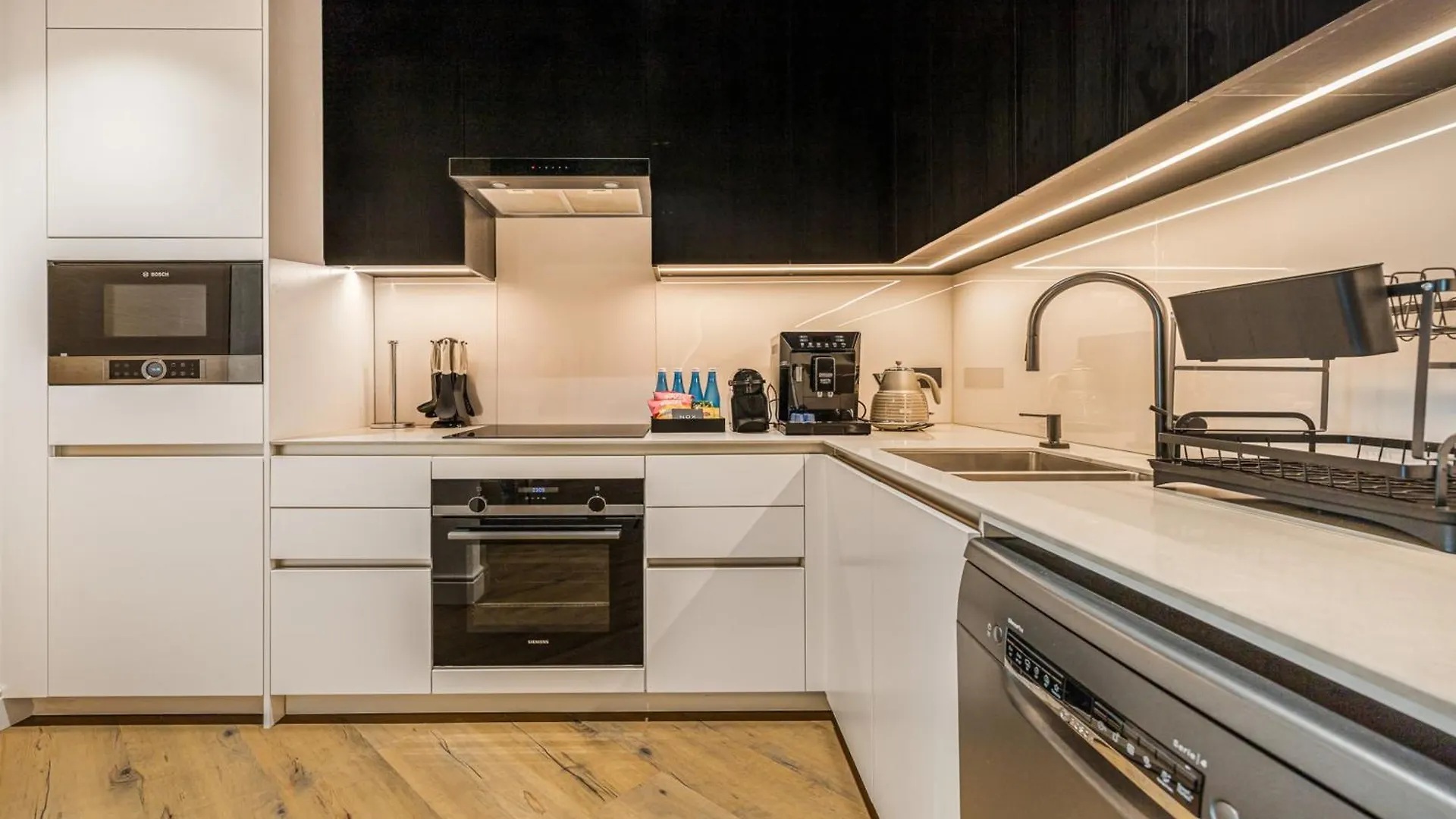 2Br Jumeirah Gate 1, Marina Skyline View دبي 0*,  الإمارات العربية المتحدة